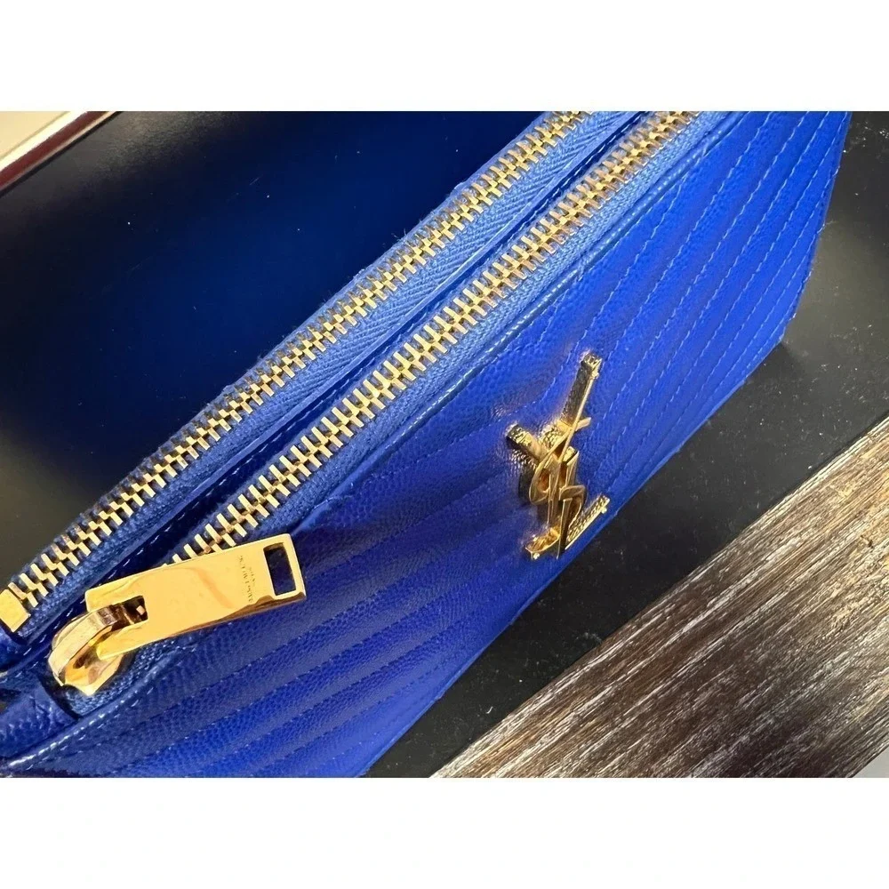 Yves Saint Laurent Cassandra Clutch Wallet Electric Blue Chevron Quilted Leather - Picture 2 of 16